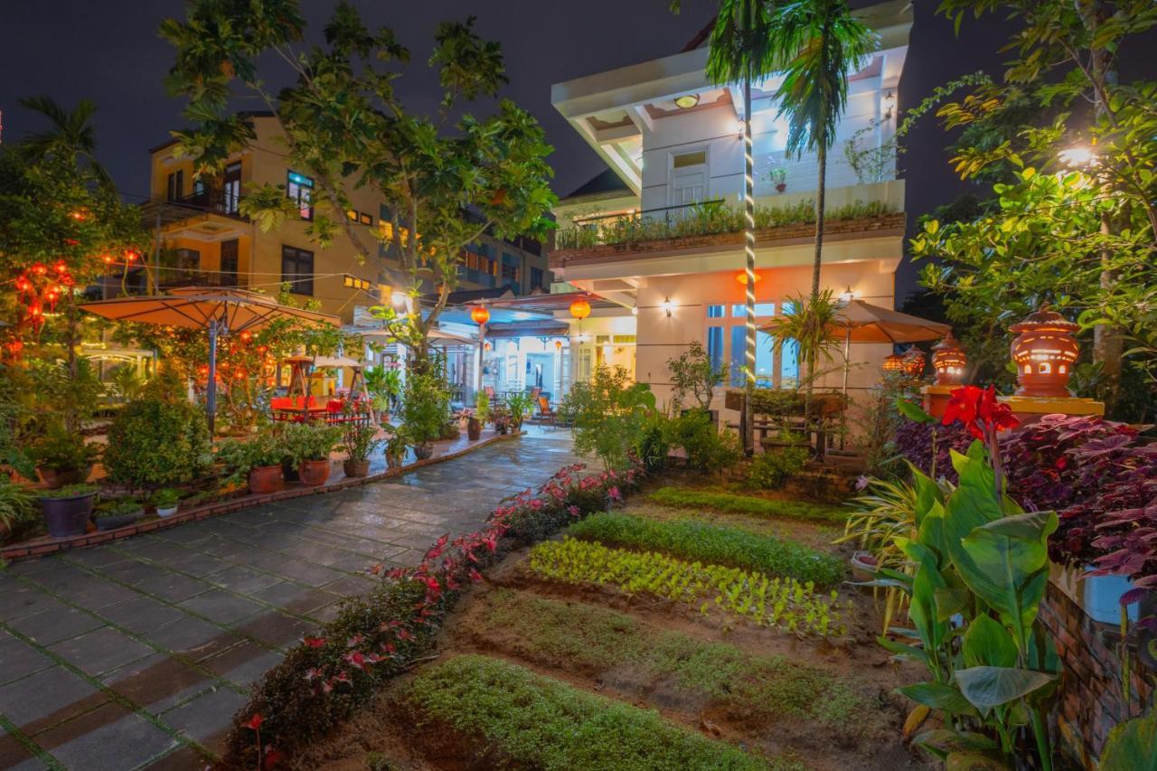 Strawberry Garden Homestay Hoi An Exteriör bild
