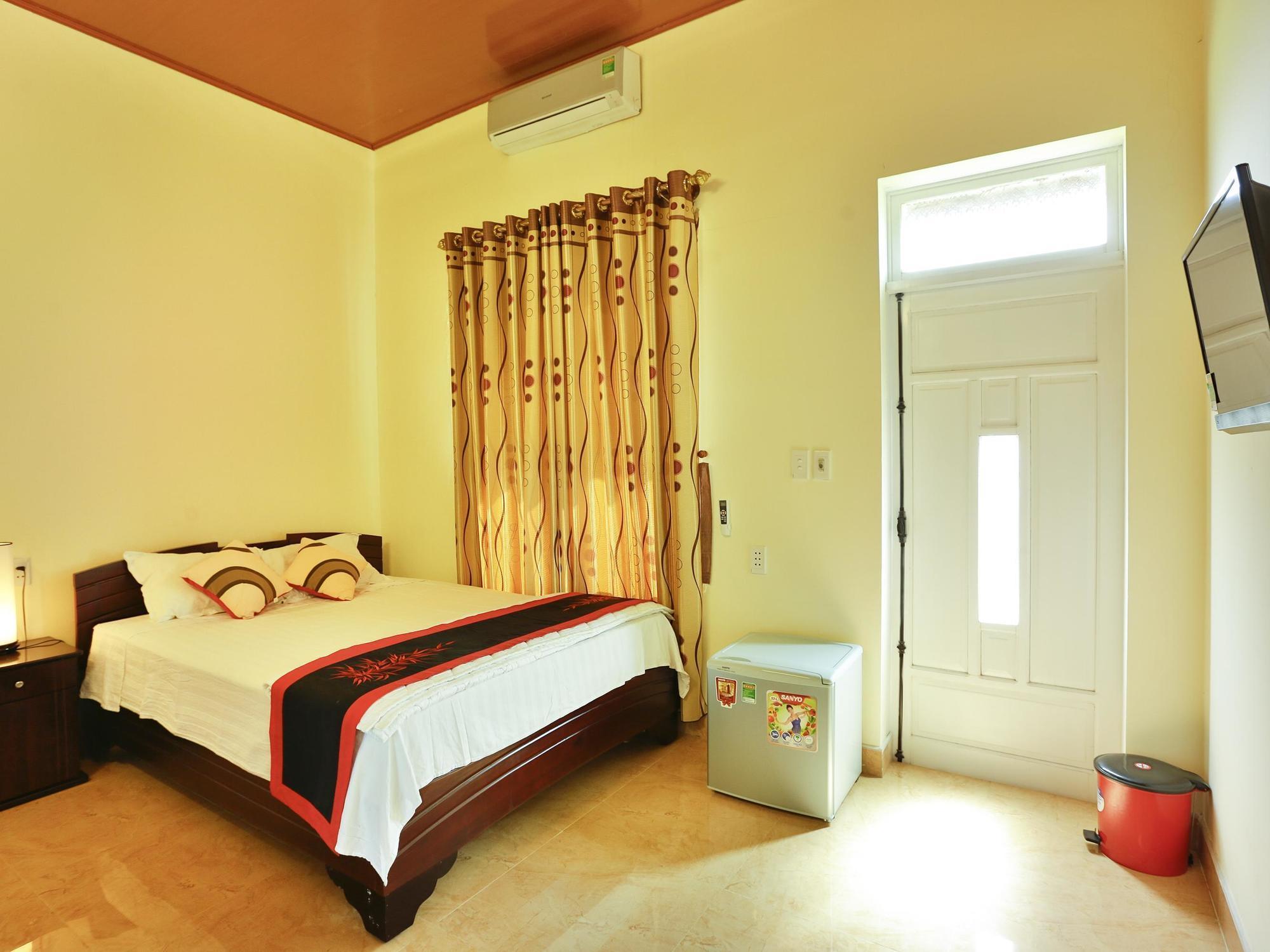 Strawberry Garden Homestay Hoi An Exteriör bild